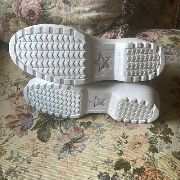 Sparkly high top sneakers - Picture 2 of 3